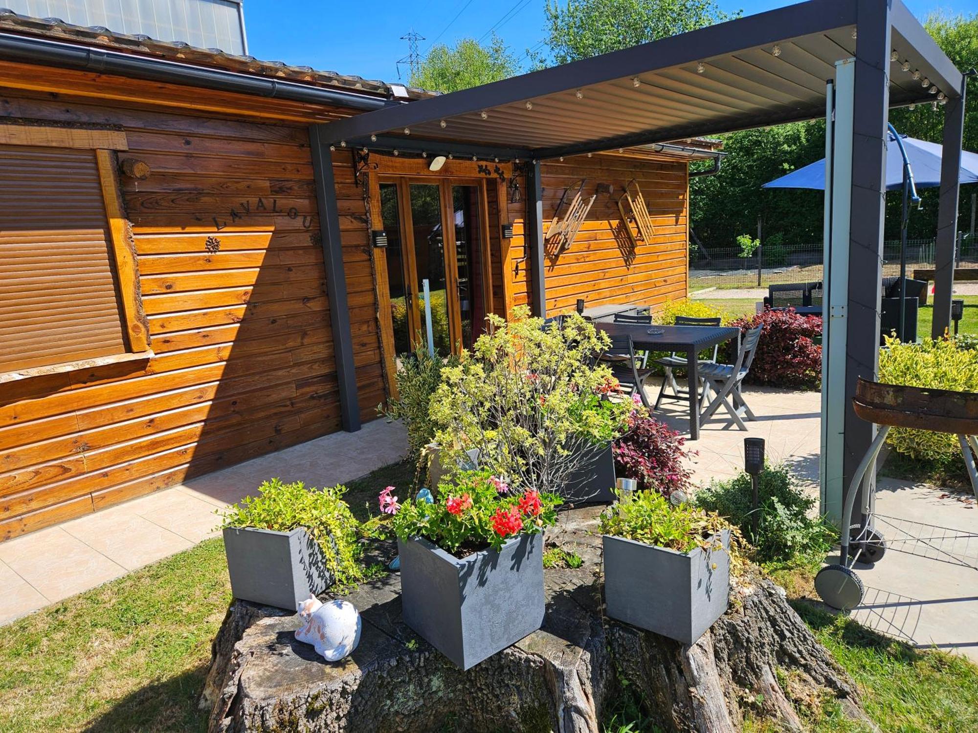 Chez Lavalou Gite 4* Chaleureux En Bois Lannemezan Luaran gambar