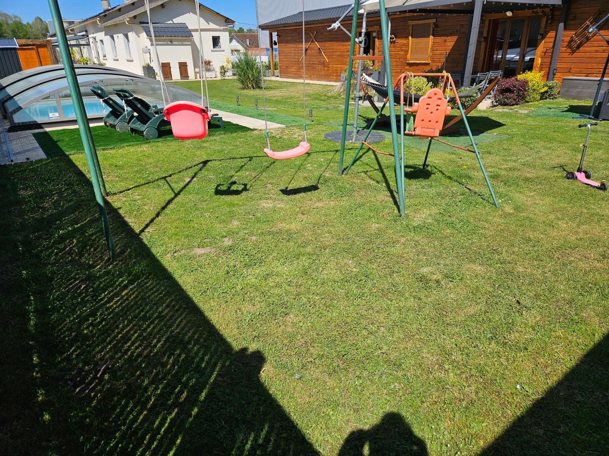 Chez Lavalou Gite 4* Chaleureux En Bois Lannemezan Luaran gambar